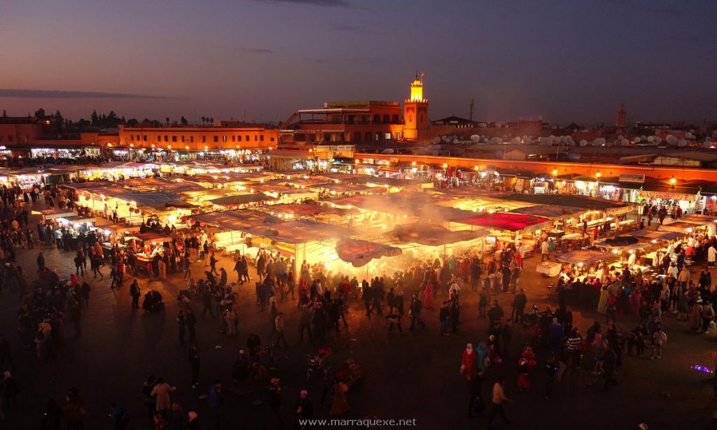 Praça Jemaa el Fna em Marrakech